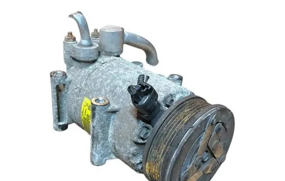Ford Kuga II Air conditioning (A/C) compressor (pump) AV6119D629CA