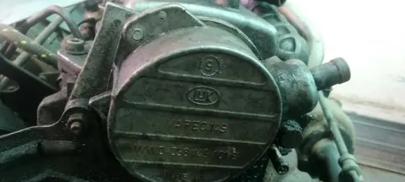 Seat Cordoba (6K) Vacuum pump 038145101b