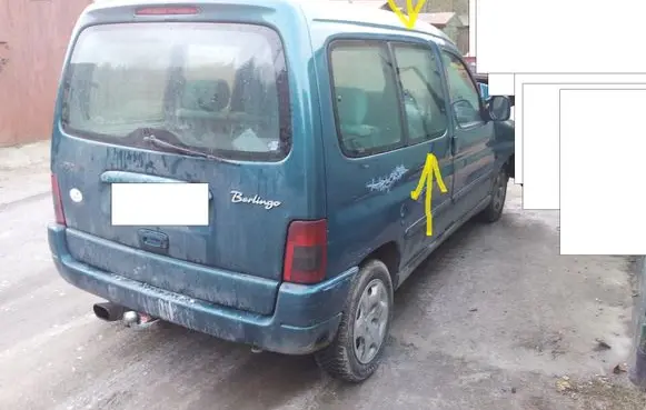 Citroen Berlingo Side middle window/glass AS2