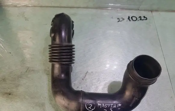 Renault Master III Air intake duct part 165554107R