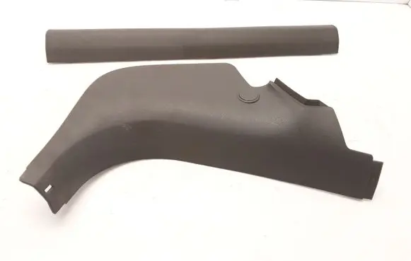 Ford Focus Front sill trim cover 4M51R13200A 4M51R02348A