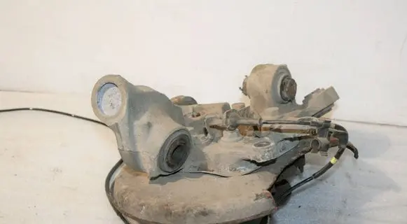 Volvo S60 Rear wheel hub 9200624