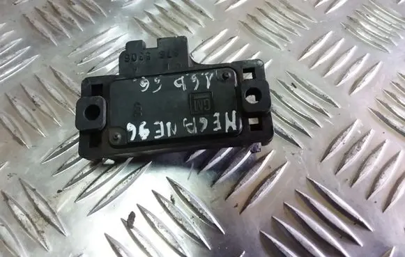 Renault Megane I Vacuum valve 8765306 3417406