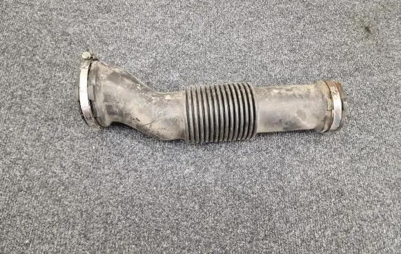 Jaguar F-Pace Air intake duct part GX739C623CA