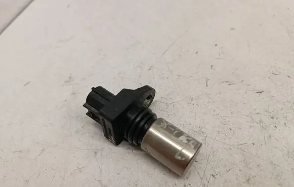 Nissan X-Trail T30 Camshaft position sensor 0296001180