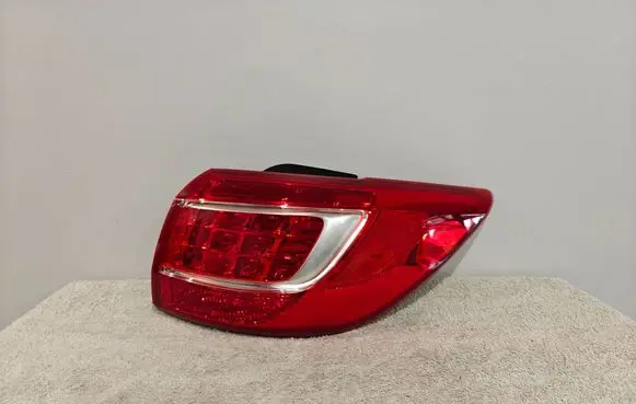 KIA Sportage Rear/tail lights 924023W0 TSAP2090 R1S102