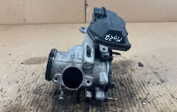 Land Rover Evoque I EGR valve 51991100 G4D35H273BB 704923090