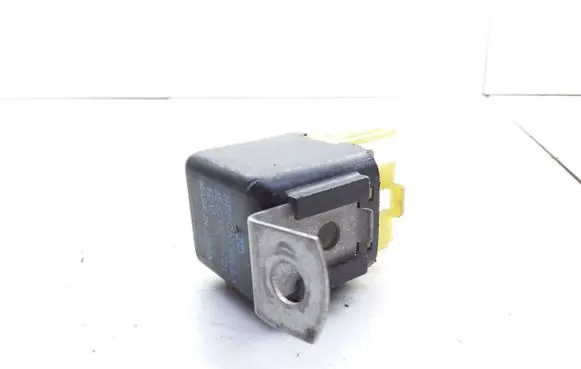 Mazda 323 F Hazard warning light relay 0567006461