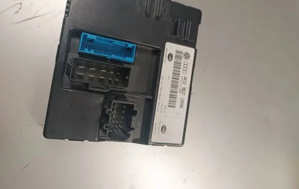 Audi A8 S8 D3 4E Comfort/convenience module 4E0907289E 5DK00843211 4E0910289E