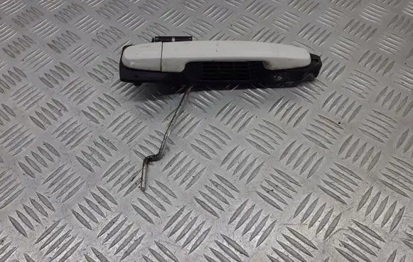 Toyota Corolla Verso E121 Front door exterior handle/bracket 