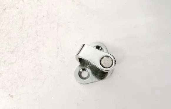 Peugeot 607 Rear door lock loop/hook striker 