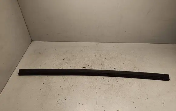 BMW X5 E70 Engine compartment rubber 7148341