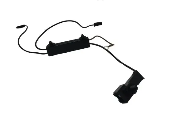 Mercedes-Benz CLS C218 X218 Aerial antenna amplifier A2128704589 28287042