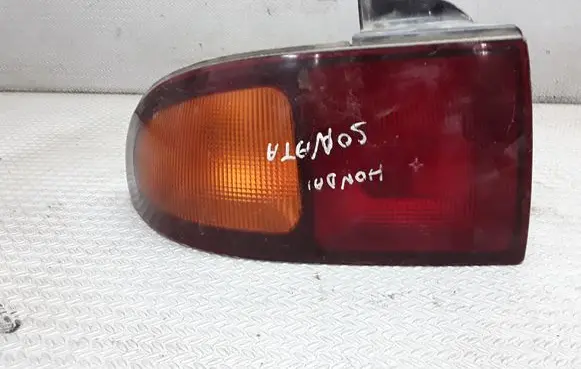 Hyundai Sonata Rear/tail lights