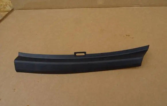 Volvo V60 (C) pillar trim 31479235