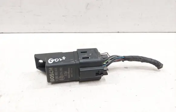 Glow plug pre-heat relay