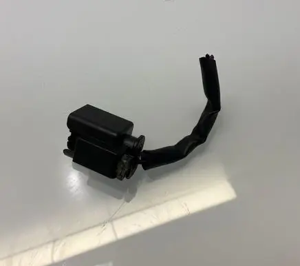 Mercedes-Benz S W221 Fuel injector wires A0525453826 0525453826