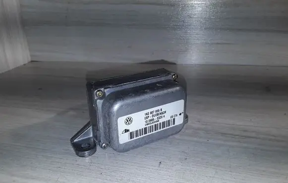 Volkswagen Touran I ESP acceleration yaw rate sensor 1K0907655B