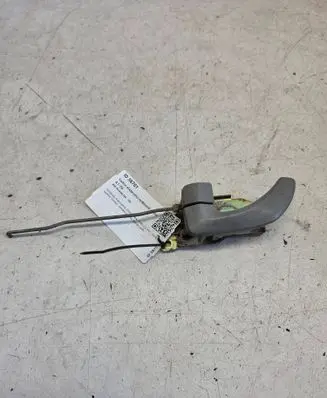 KIA Sorento Rear door interior handle E045