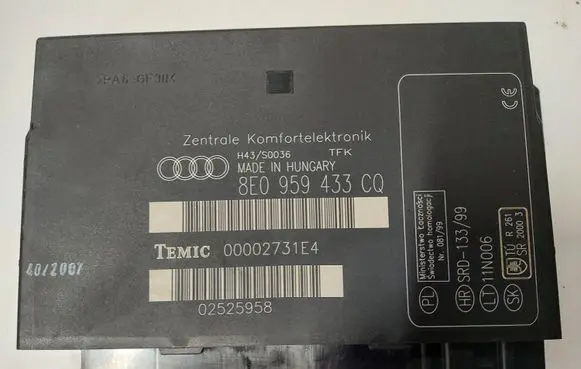 Audi A5 8T 8F Parking PDC control unit/module 8K0919475Q