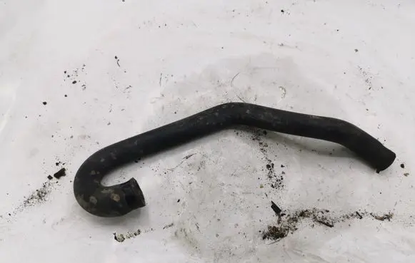 BMW 7 E38 Engine coolant pipe/hose NOCODE