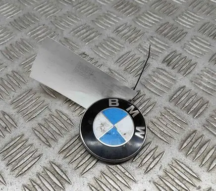 BMW 3 F30 F35 F31 R20 wheel hub/cap/trim 6783536