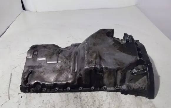 Mercedes-Benz E W211 Oil sump R6460142102