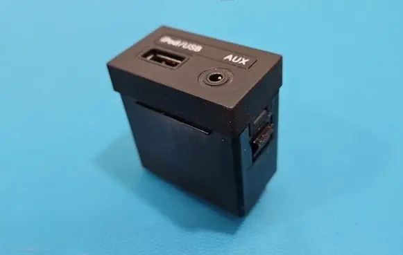 Hyundai i40 USB socket connector 961203Z5504X IMPRK1595848