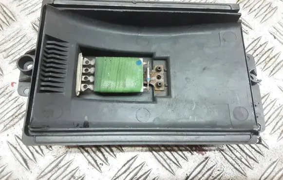 Skoda Octavia Mk1 (1U) Heater blower motor/fan resistor