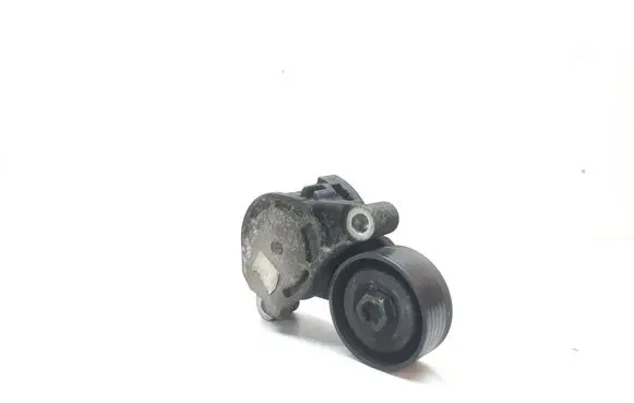 BMW 2 F46 Generator/alternator belt tensioner 
