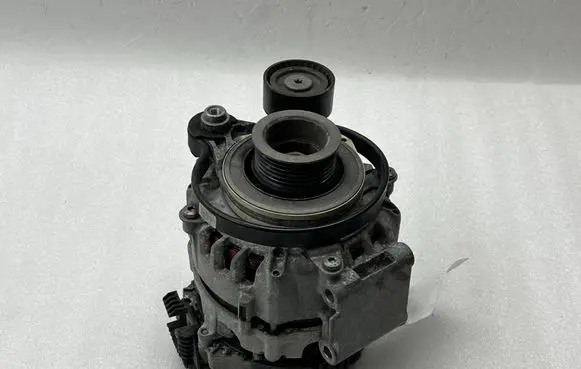 Audi A5 Generator/alternator 06L903018H