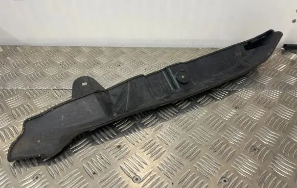 Audi A3 S3 8P Fender foam support/seal 8P0821112B