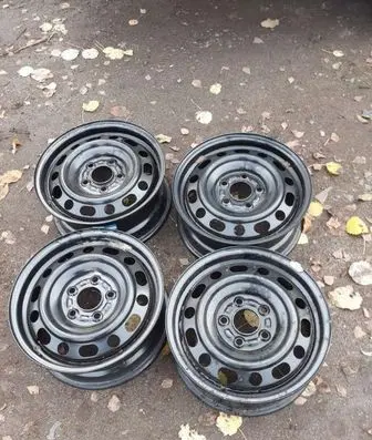 Mazda 3 II R15 steel rim 9965R960509C