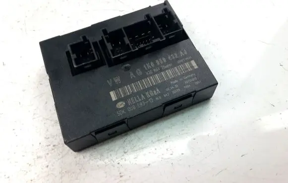 Volkswagen Golf V Other control units/modules 1K0959433AJ