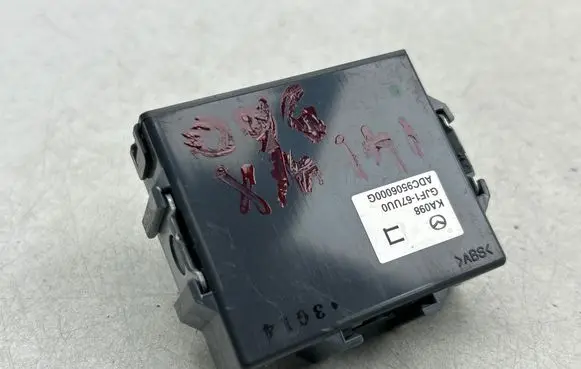 Mazda 6 Parking PDC control unit/module GJF167UU0