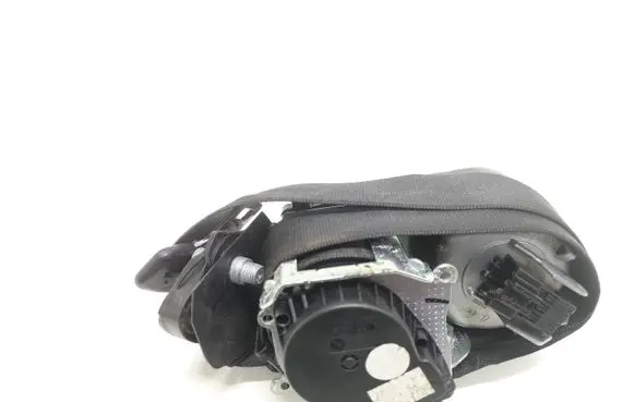Mercedes-Benz ML W164 Front seatbelt