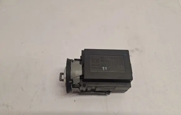 Volkswagen PASSAT B6 Engine ECU kit and lock set 3C0805843