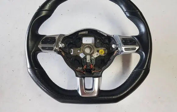 Volkswagen Scirocco Steering wheel 1K8419091TIAUTOPI 1K8419091T