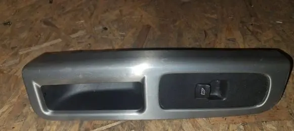 Volvo V50 Electric window control switch 30658448