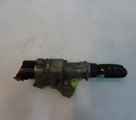 Skoda Fabia Mk2 (5J) Ignition lock 4B0905851C