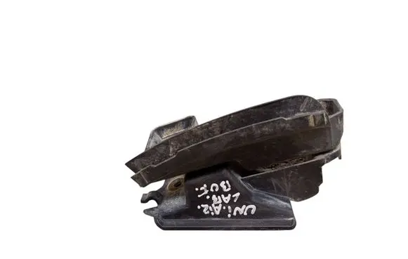 Audi A6 S6 C6 4F Bumper support mounting bracket corner 