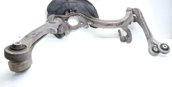 Audi A6 S6 C6 4F Front wheel hub