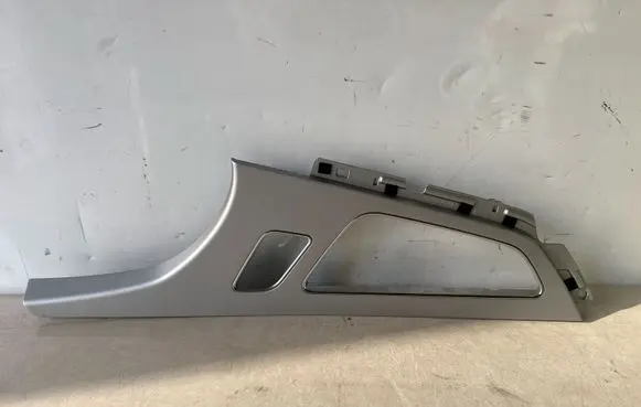 Audi Q7 4M Other front door trim element 4M0867101