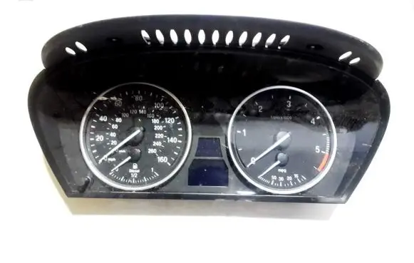 BMW 5 E60 E61 Speedometer (instrument cluster) 62109177262 110.080.213