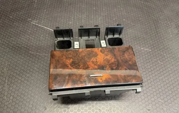 Jaguar XF X250 Cup holder front E129652100 150110