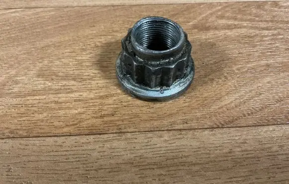 Porsche Cayenne (9PA) Nuts/bolts 