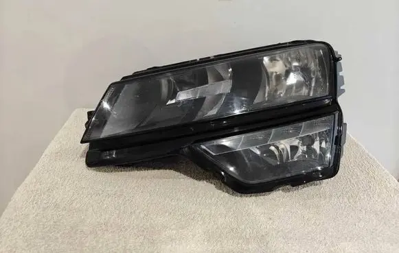 Skoda Karoq Headlight/headlamp 57B941015A 25RL8918