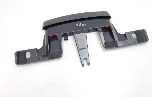 Volvo S80 Third/center stoplight 8635070 163339