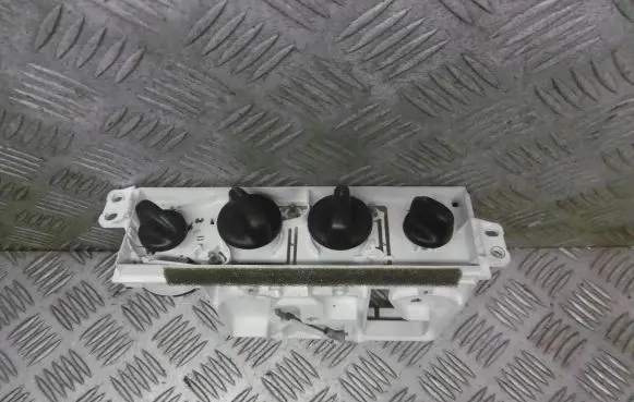Chrysler PT Cruiser Interior fan control switch 