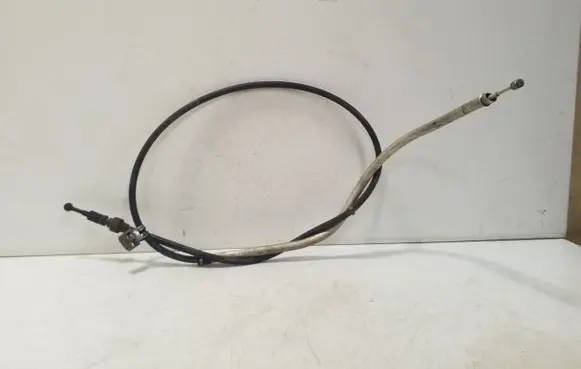 Handbrake/parking brake wiring cable